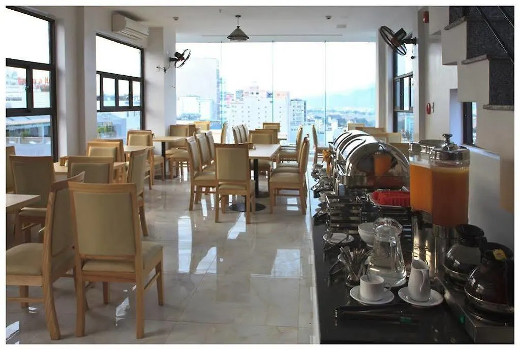 Love Hotel Nha Trang
