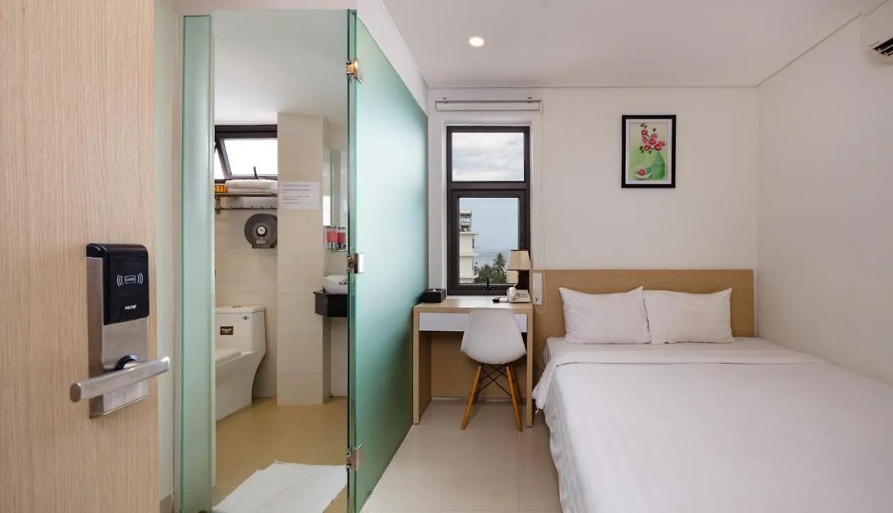 ***  Love Hotel Nha Trang Vietnam